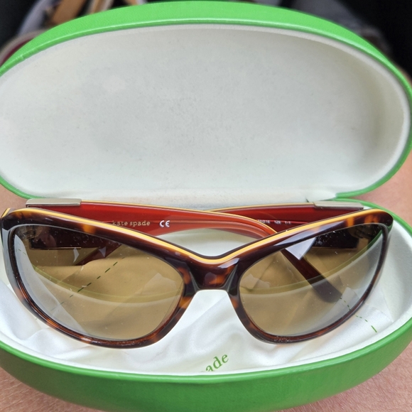 Kate Spade Sunglasses - Picture 4 of 5